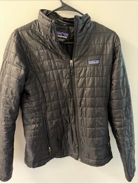 Patagonia Black Quilted Puffer Jacket